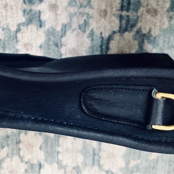 Vintage Coach Navy Blue Leather Clutch Wristlet - Picture 4 of 8
